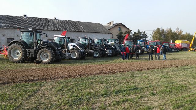 Valtra Demo Show